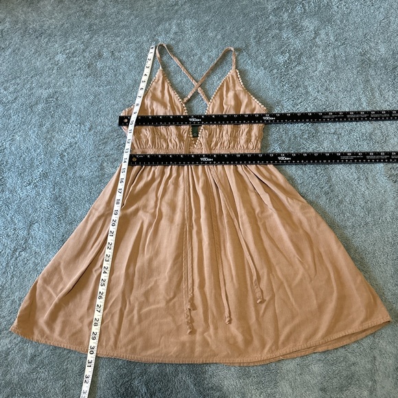 Wild Fable Brown Smocked V-Neck Mini Dress with Pom-Pom Trim XS - Picture 10 of 10